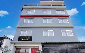 Townhouse Gomti Nagar Sector 6 Near Ekana Stadium
